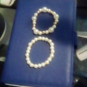 Pearls bracelet